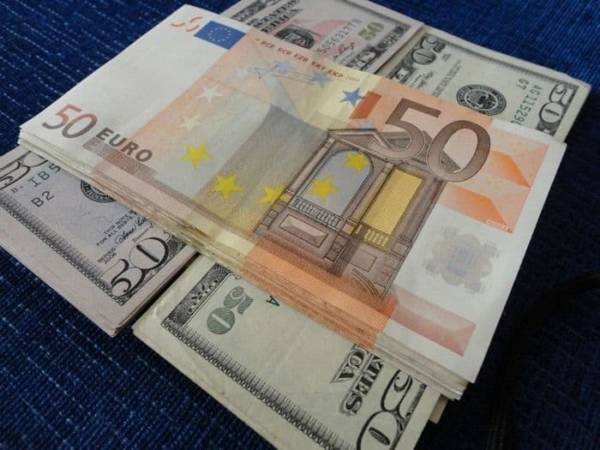 Quanto Vale Un Dollaro In Euro Meteofinanza quanto-vale-un-dollaro-in-euro-meteofinanza